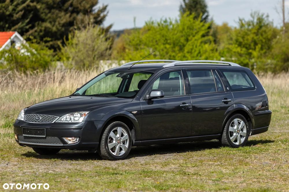 Ford Mondeo 1.8 Ghia - 6