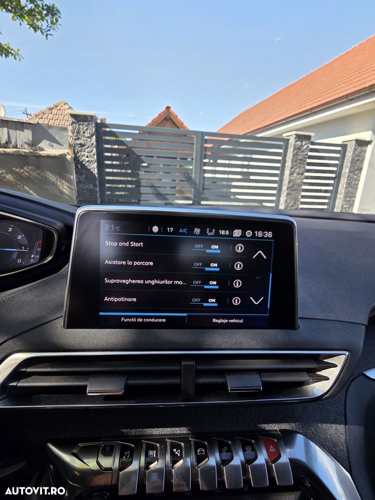 Peugeot 3008 1.2 PureTech Turbo S&S GT-Line - 17