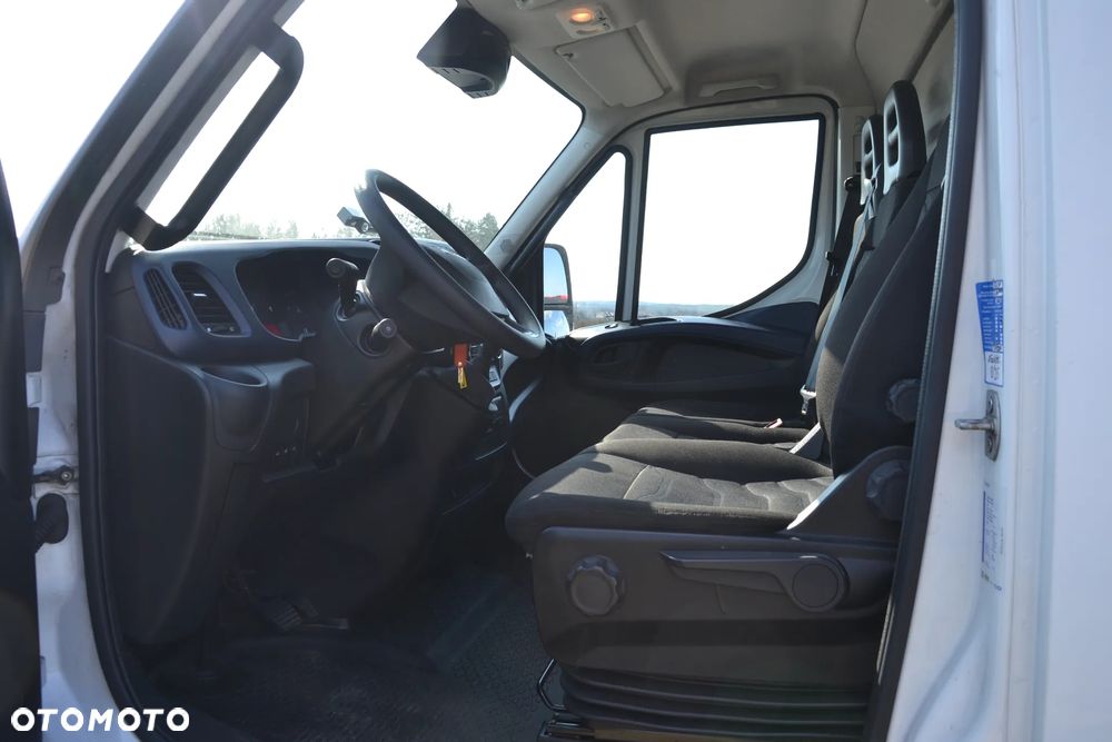 Iveco Daily 72-180 72C18 Hi-Matic 70C18 Rama do zabudowy Niski przebieg Pneumatyczne zawieszenie Rozstaw osi 5100 - 7