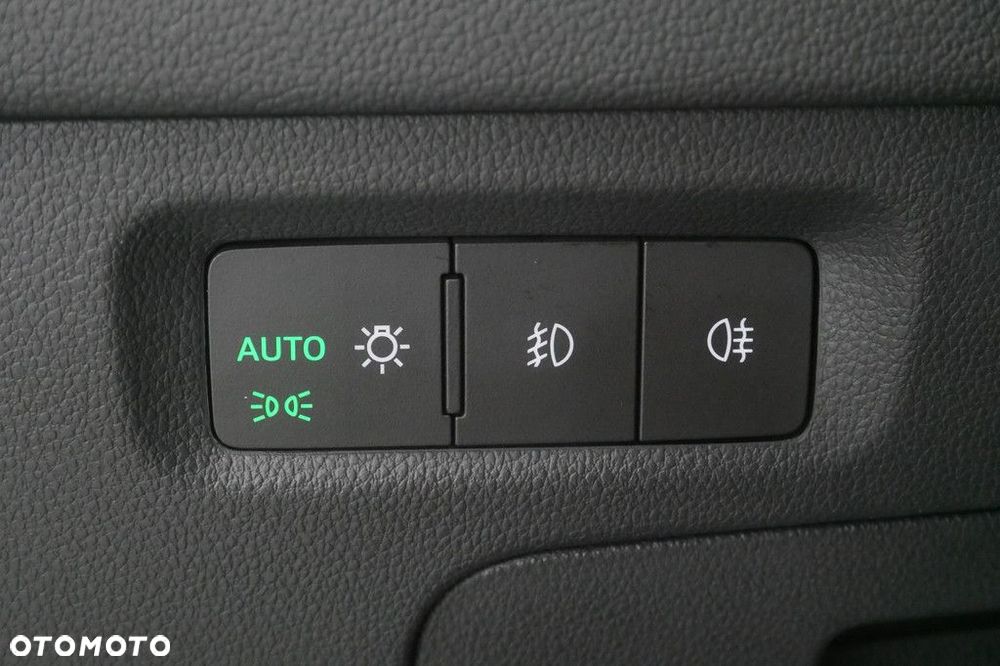 Skoda Octavia 1.5 TSI ACT Ambition DSG - 24