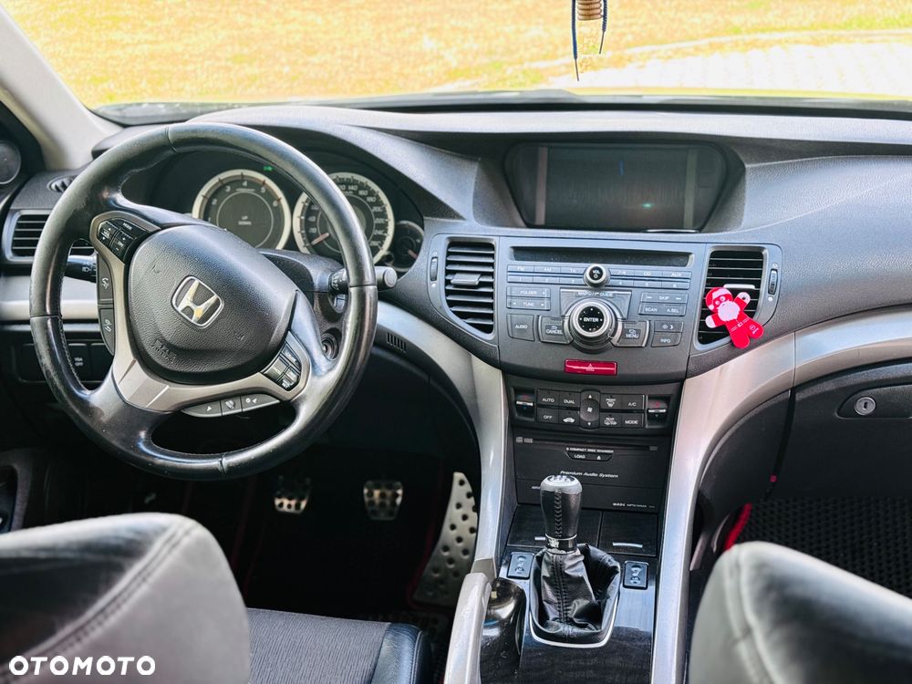 Honda Accord - 4