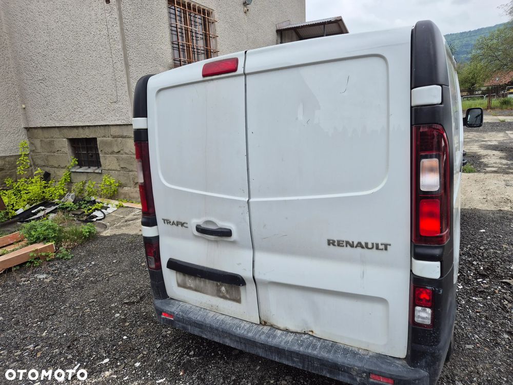 Renault Trafic - 8