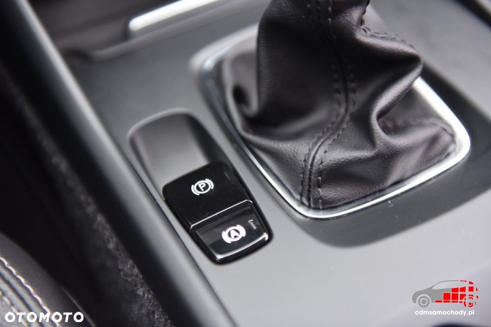 Volvo XC 40 - 30