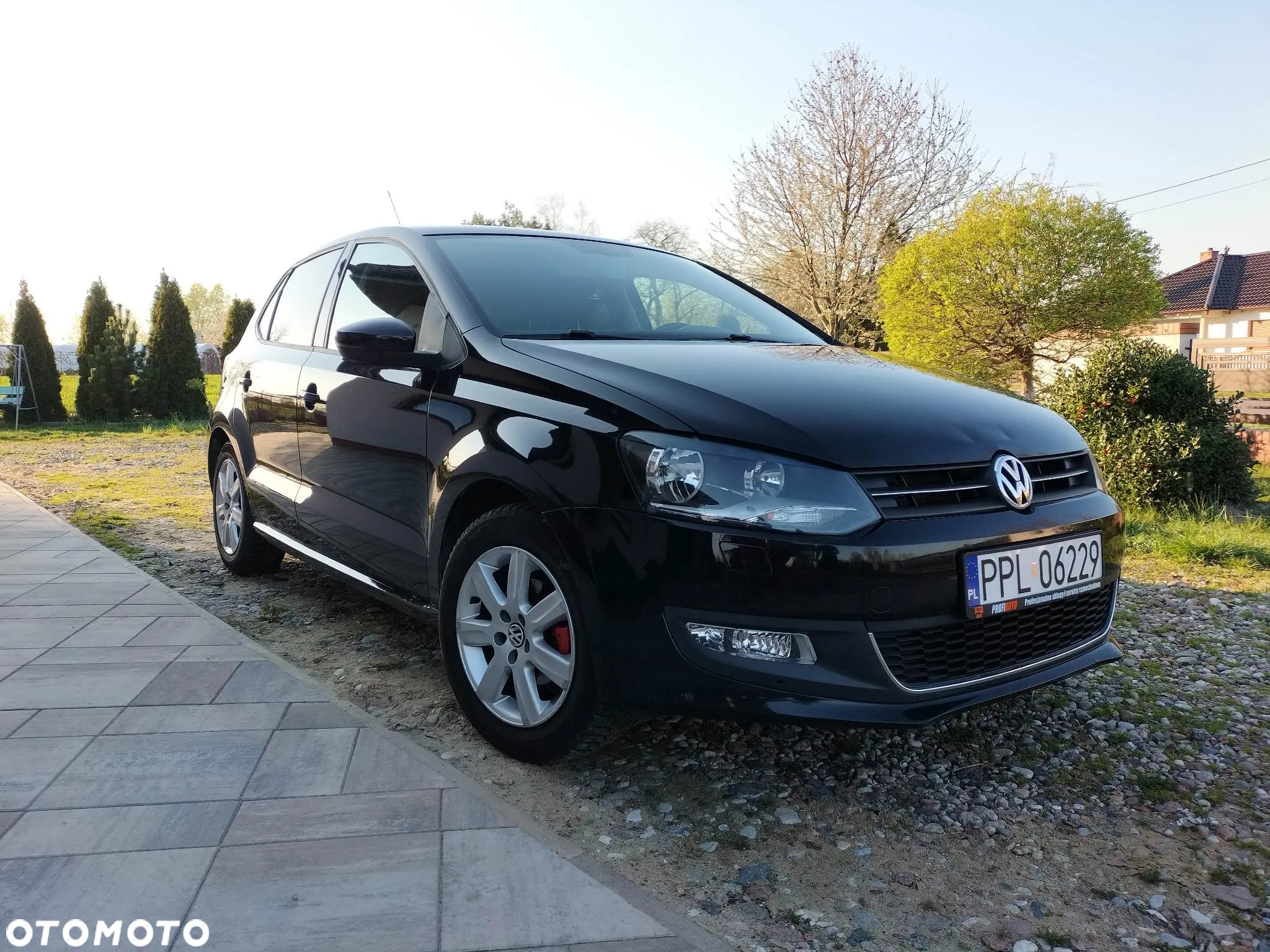 Volkswagen Polo - 2