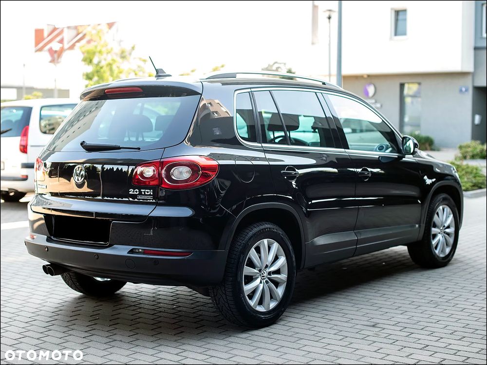 Volkswagen Tiguan - 13
