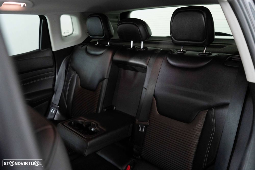 Jeep Compass 1.3 TG 4Xe Night Eagle - 9