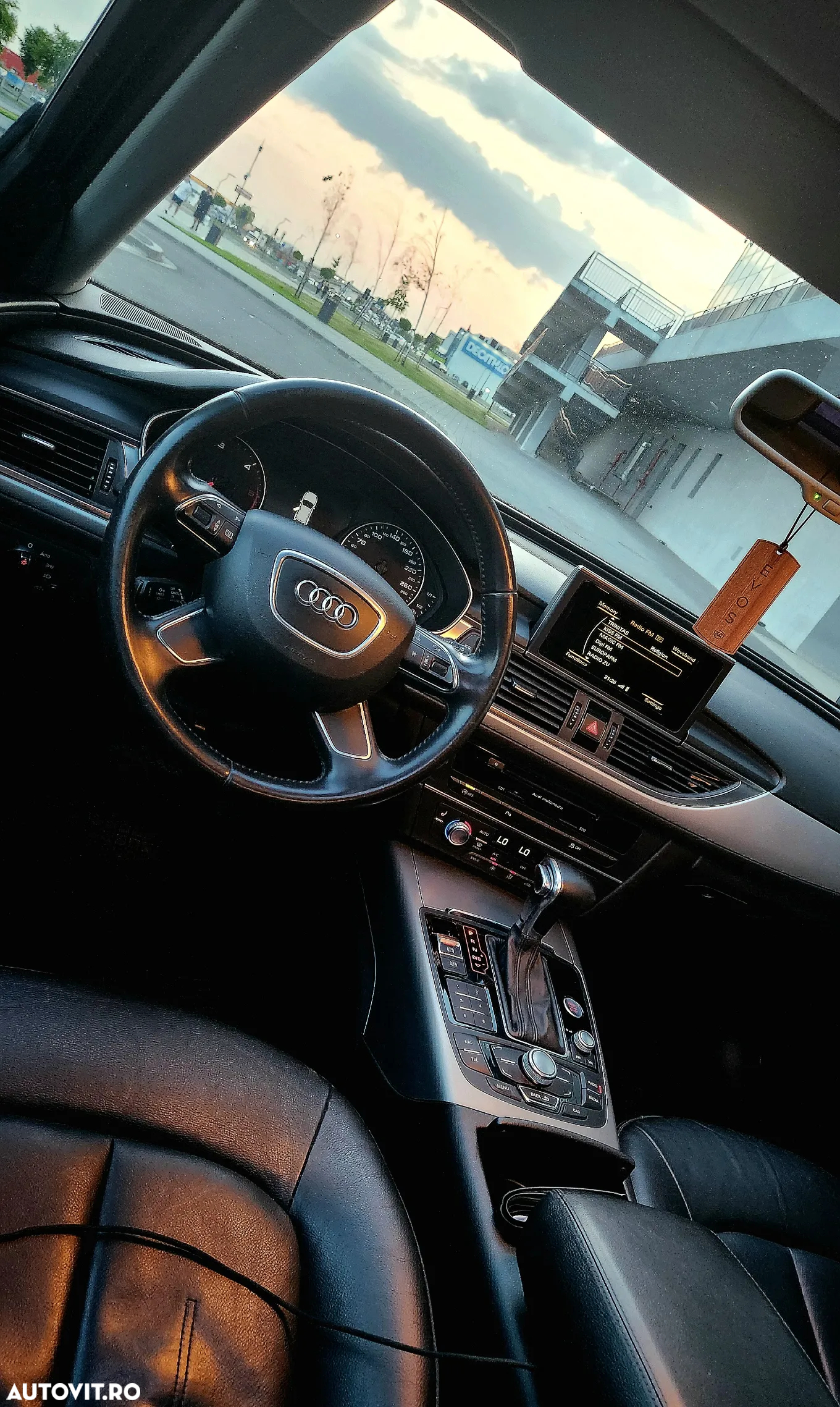 Audi A6 Avant 2.0 TDI Ultra DPF S tronic - 9