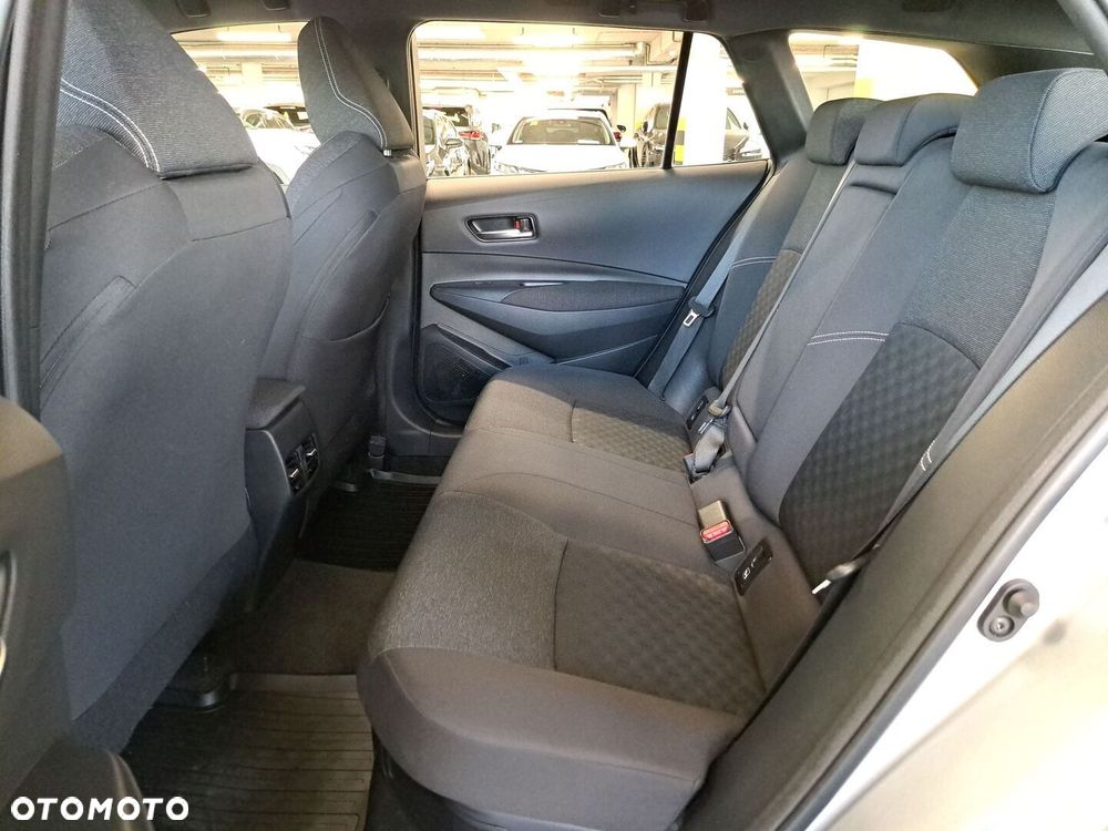 Toyota Corolla 1.8 Hybrid Comfort - 13