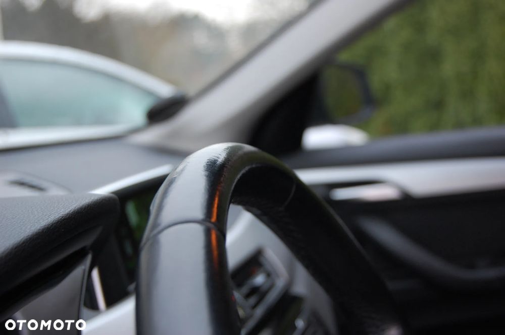 BMW X1 xDrive20d - 28