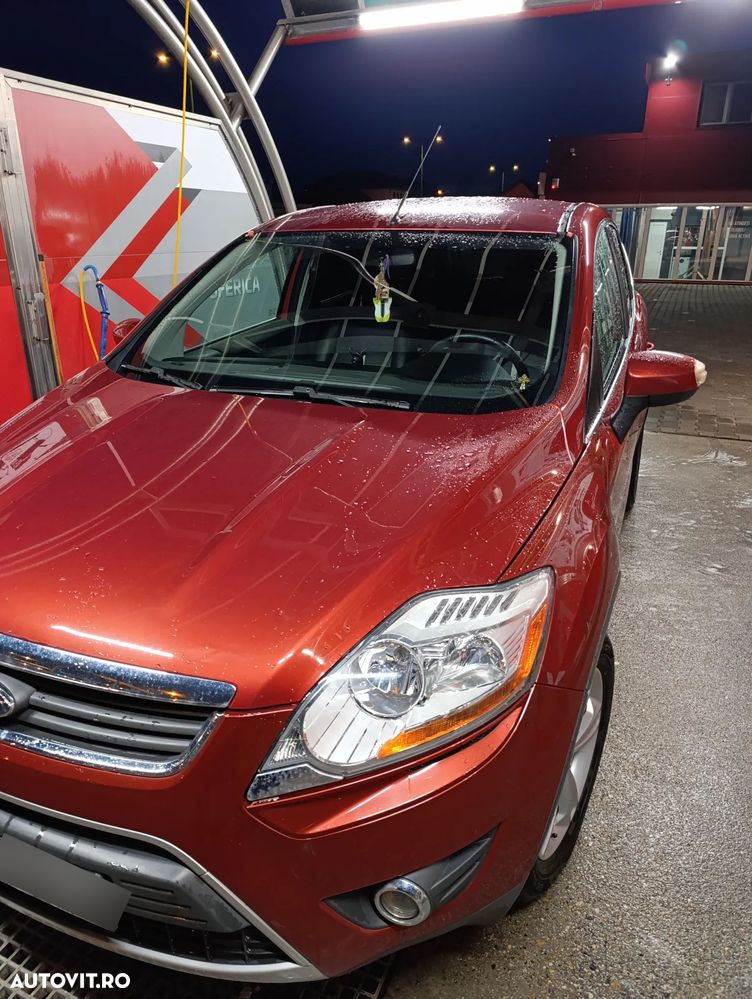 Ford Kuga 2.0L TDCi DPF Titanium - 4