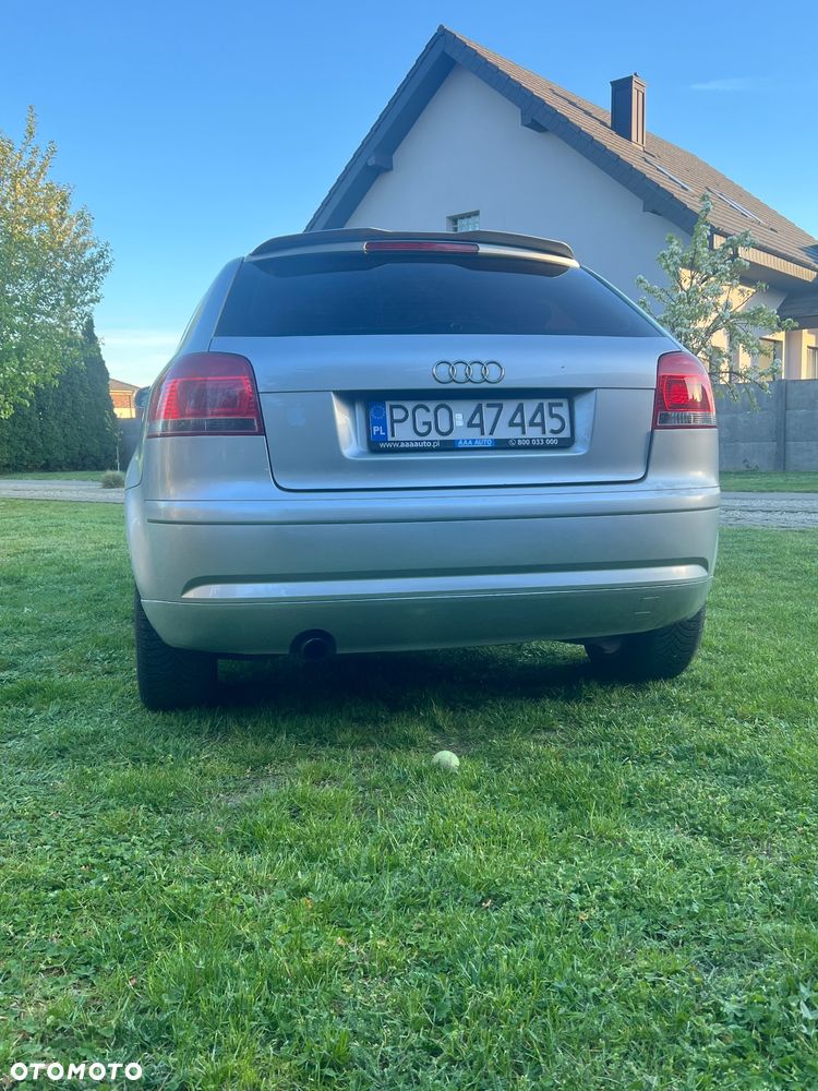 Audi A3 3-drzwiowe 1.6 FSI S Line Sportpaket plus - 4