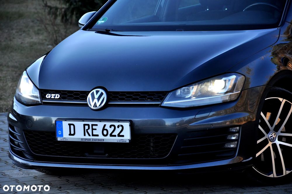 Volkswagen Golf GTD 2.0 TDI SCR DSG - 5