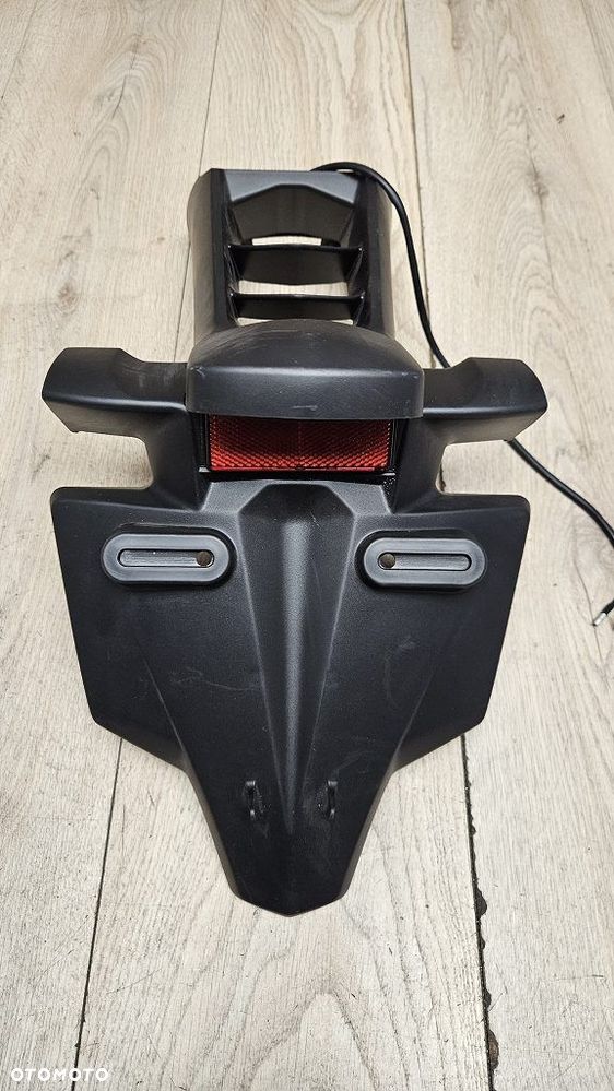 Błotnik Tył Mocowanie Tablicy Yamaha FZ1 Fazer FZ8 2D1-21629 - 2