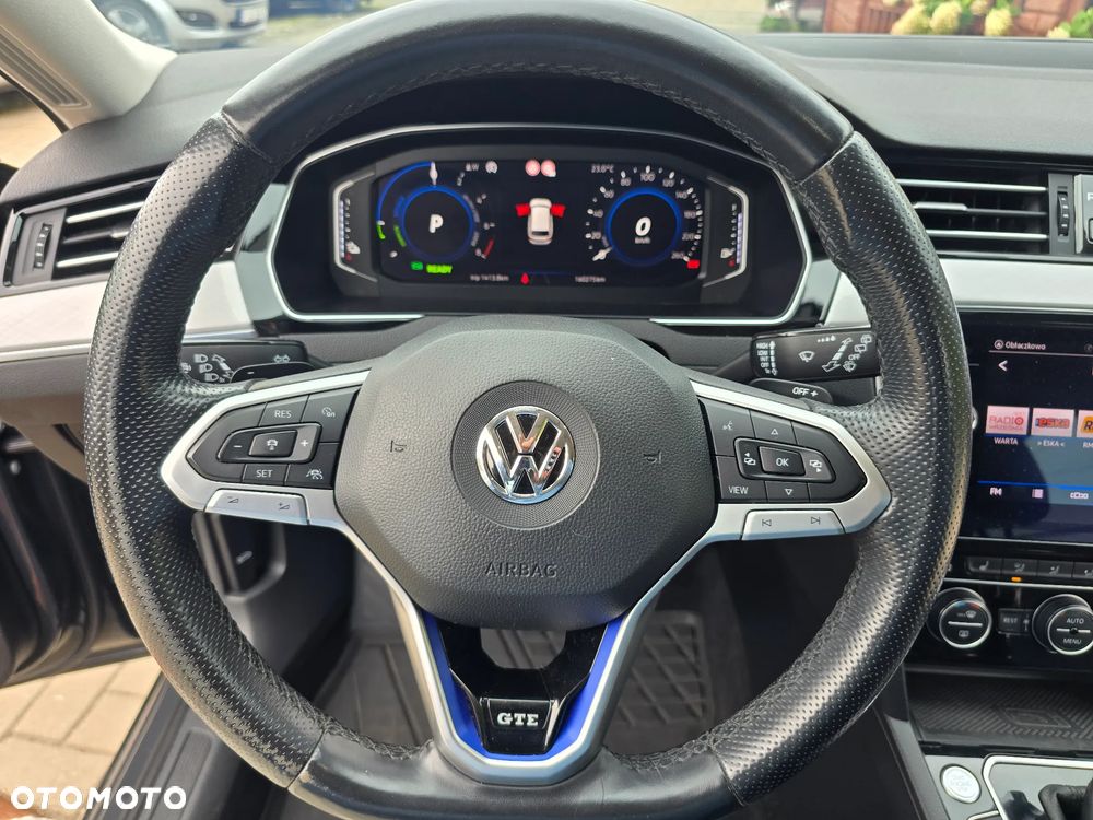 Volkswagen Passat Variant - 28