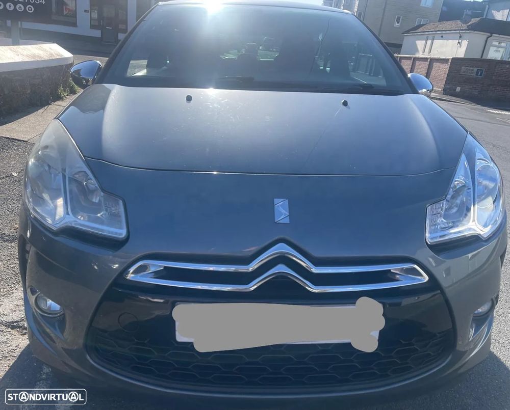 Citroën DS3 1.6 e-HDi So Chic - 4