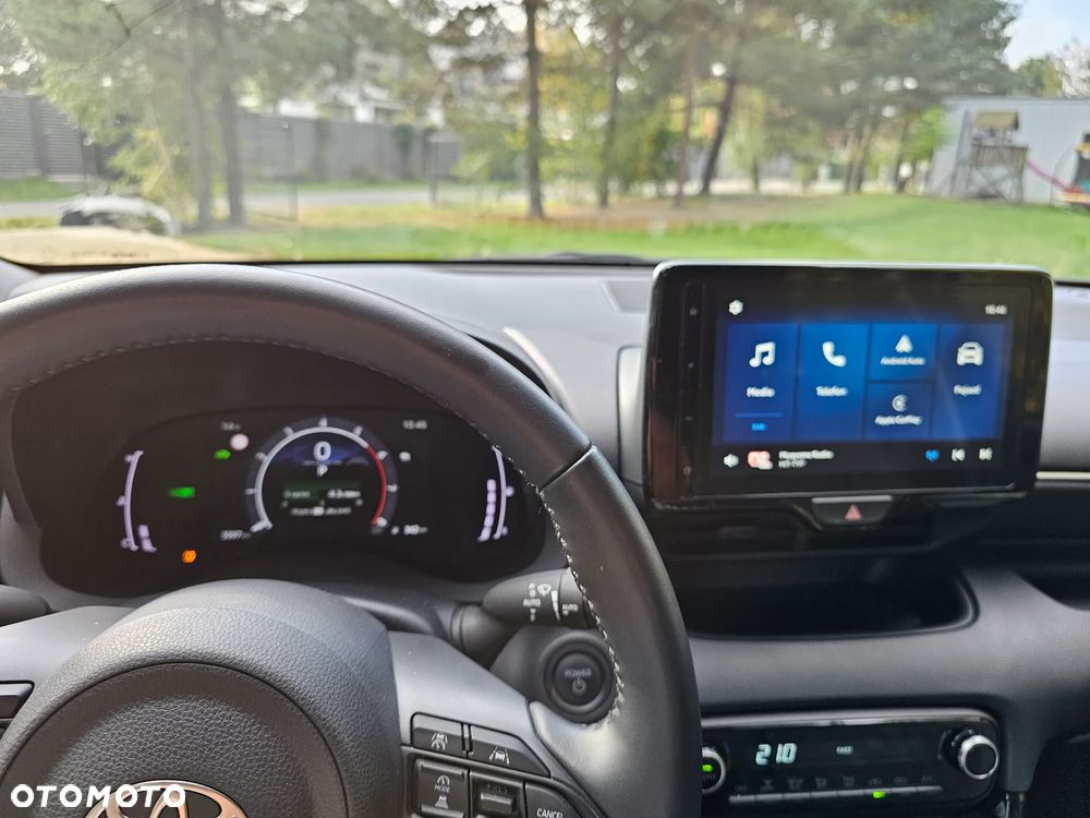 Toyota Yaris Hybrid 130 1.5 VVT-i Style - 10