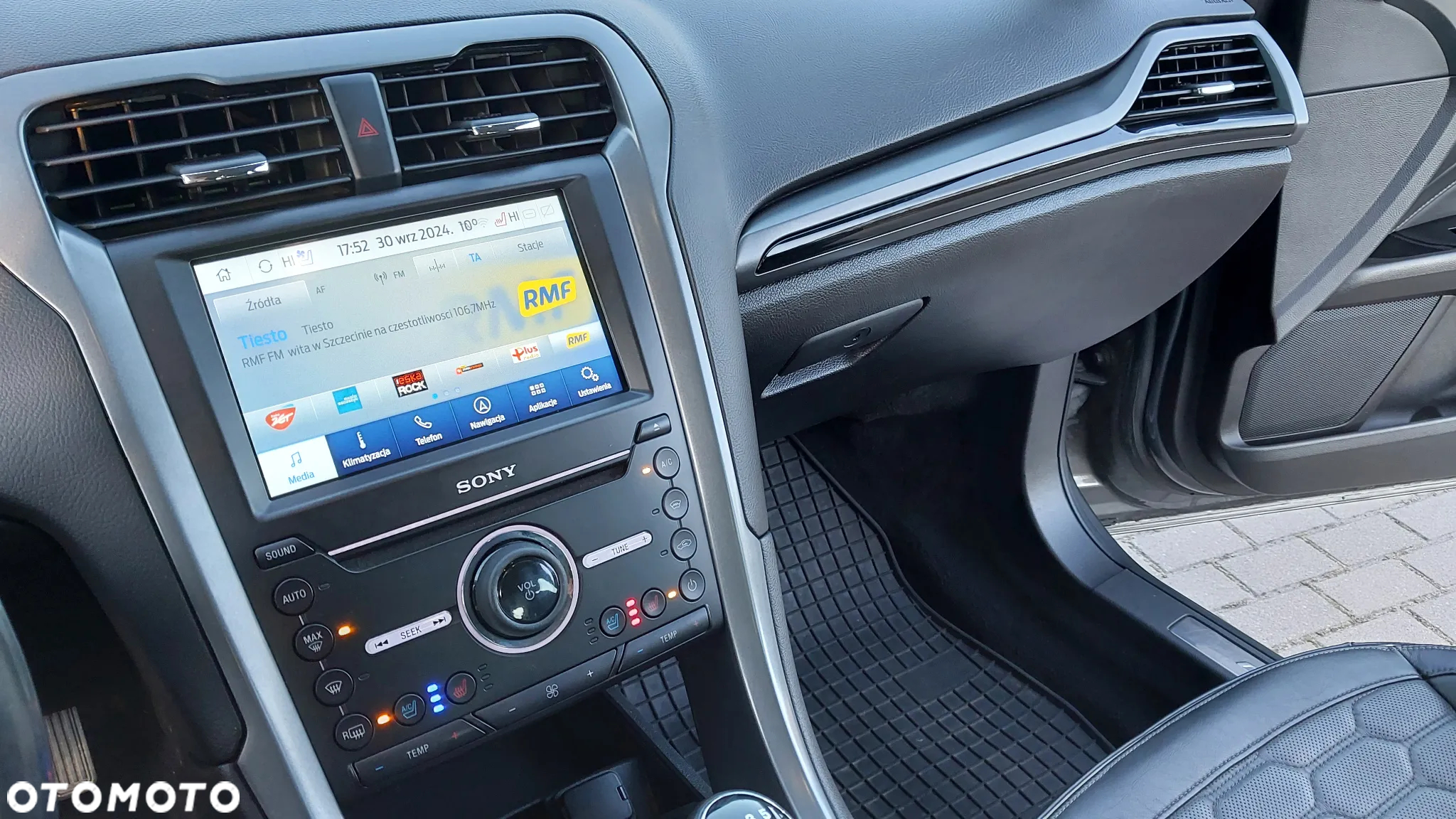 Ford Mondeo 1.5 EcoBoost Edition - 24