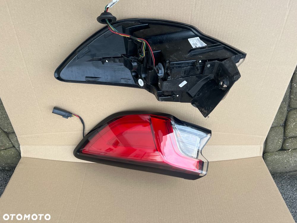 FORD KUGA MK3 ST TYLNE LAMPY KOMPLET EUROPA - 3