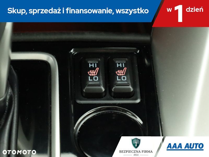 Mitsubishi Eclipse Cross - 17