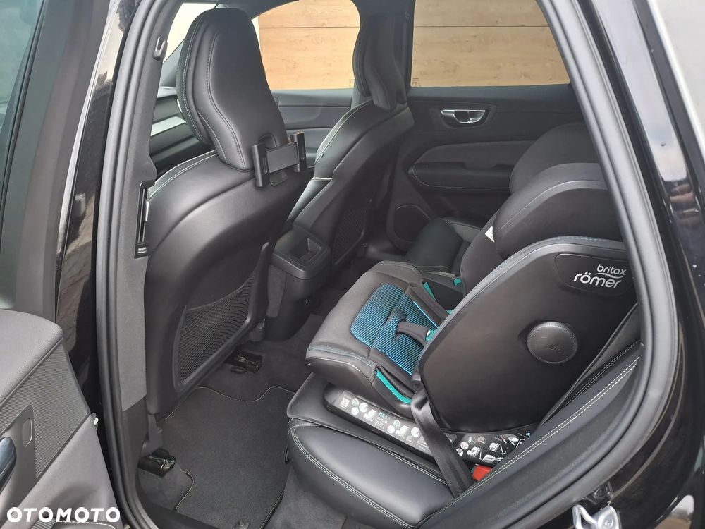 Volvo XC 60 T4 R-Design - 10