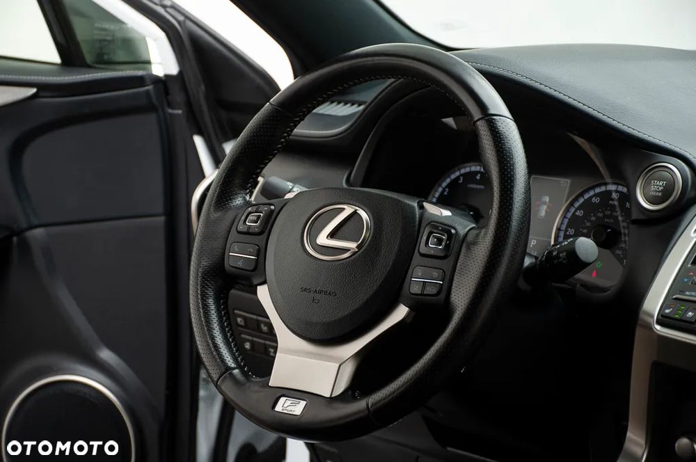 Lexus NX 300 AWD F SPORT - 27