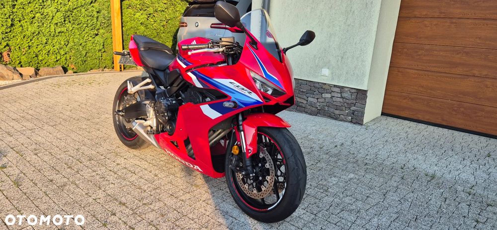 Honda CBR - 1