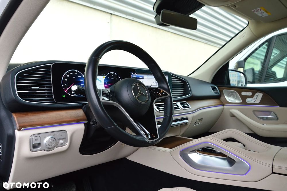 Mercedes-Benz GLE 300 d 4-Matic - 16