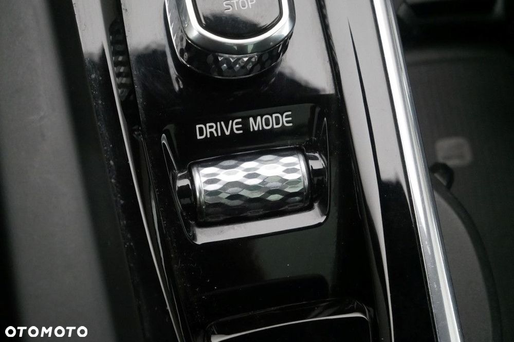Volvo XC 60 - 24