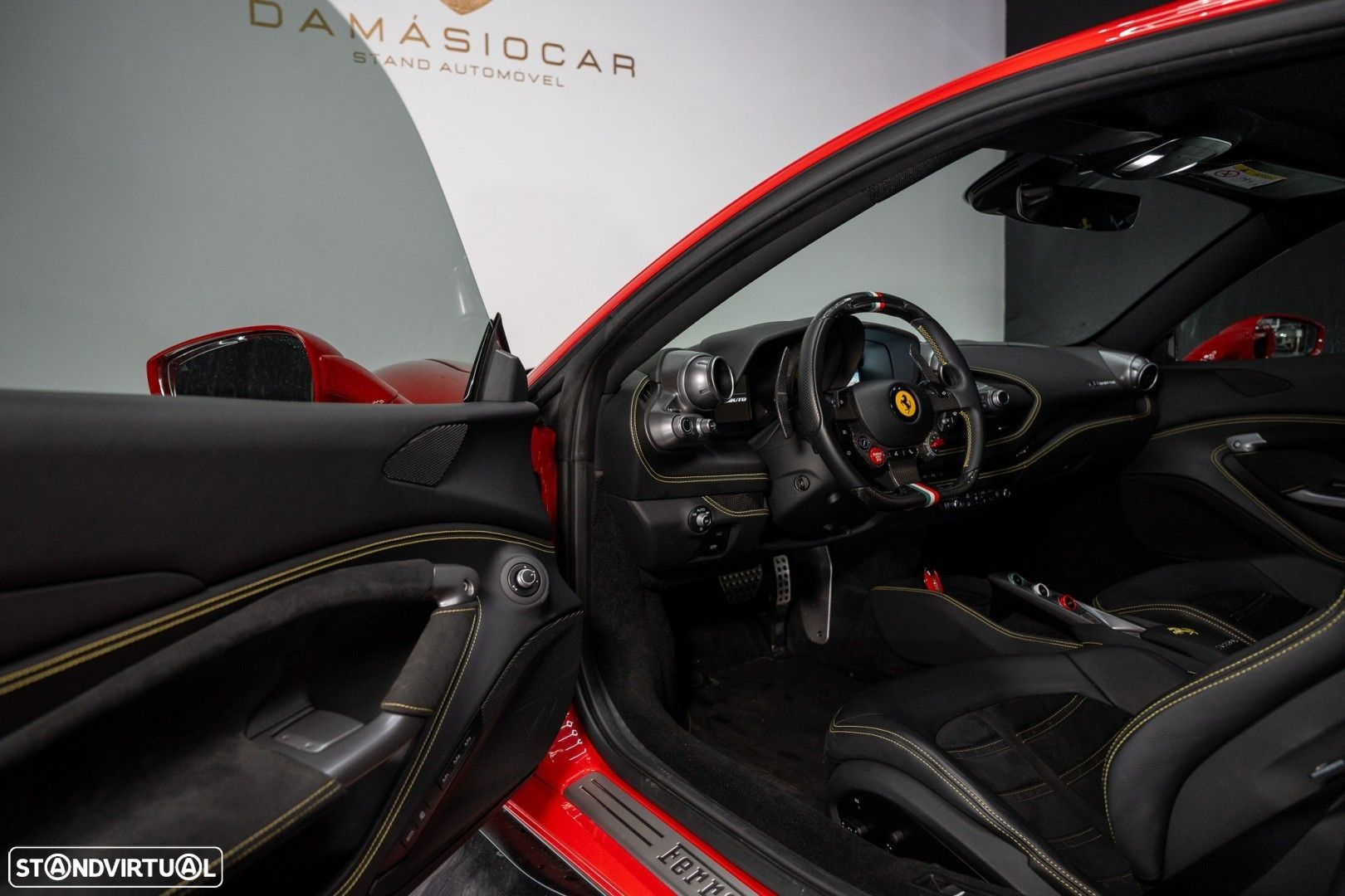 Ferrari F8 Tributo Standard - 17