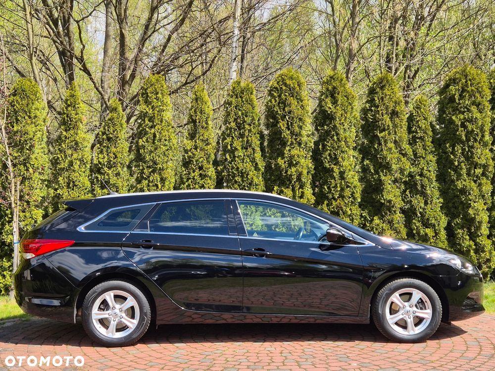 Hyundai i40 Kombi blue 1.7 CRDi Trend - 28