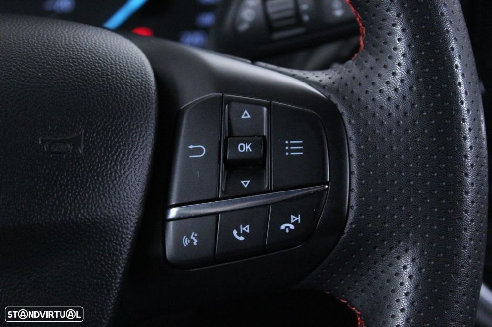 Ford Fiesta 1.0 EcoBoost ST-Line - 24