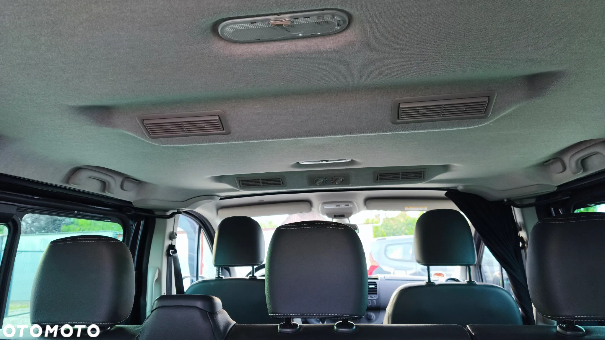 Opel Vivaro - 21