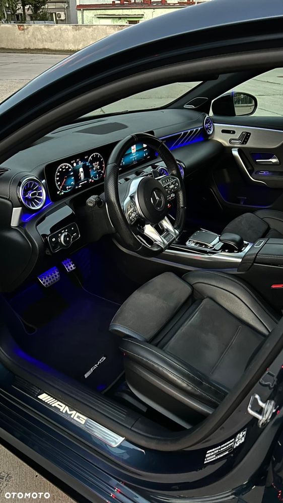 Mercedes-Benz Klasa A 35 AMG 4-Matic 7G-DCT - 8