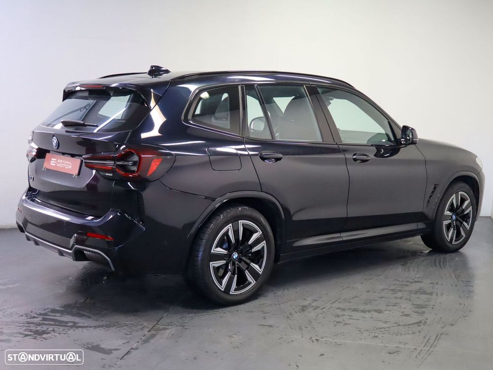 BMW iX3 Inspiring - 4
