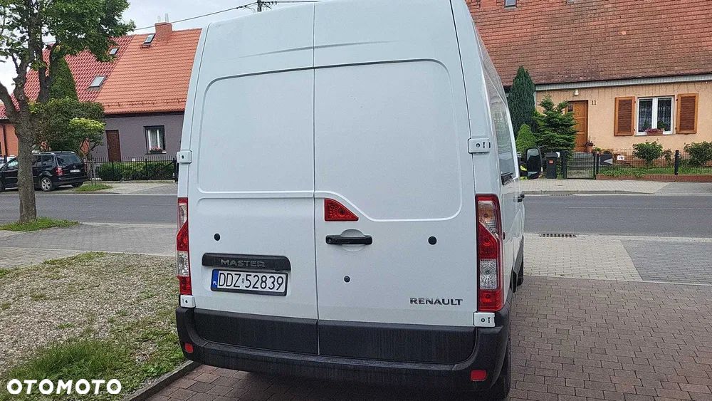 Renault Master DMC 2.5T - 5