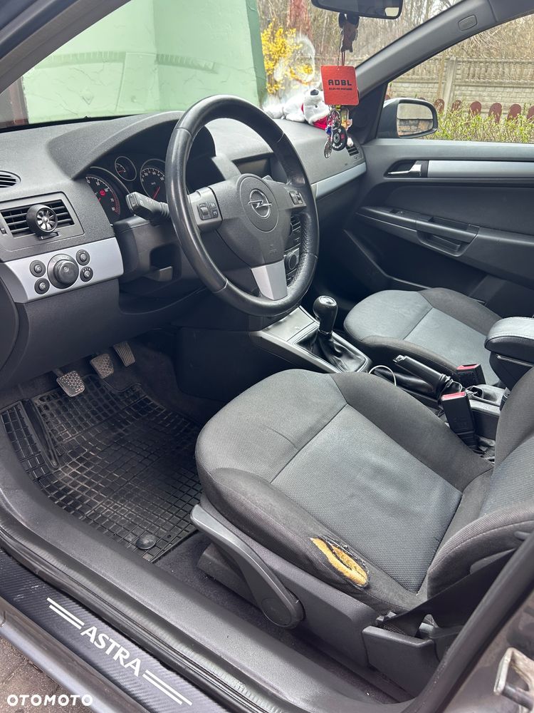 Opel Astra - 8