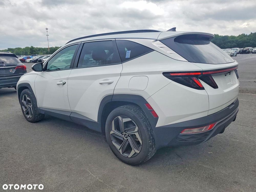 Hyundai Tucson - 4