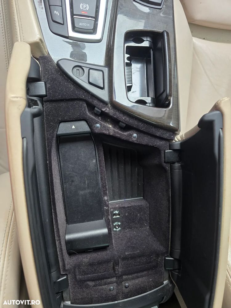 BMW Seria 5 ver-525d-xdrive - 21