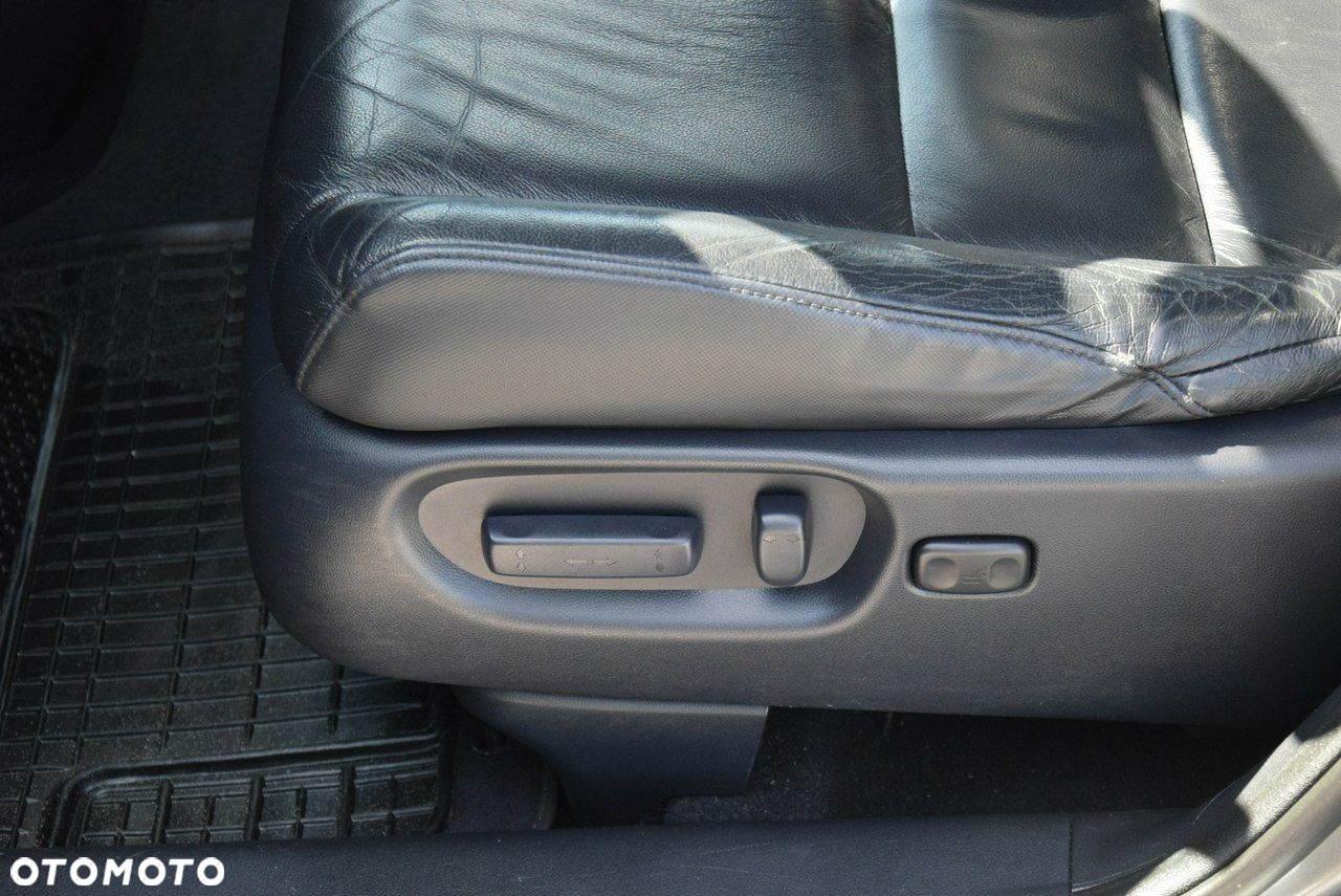 Honda CR-V 2.0 Executive - 31