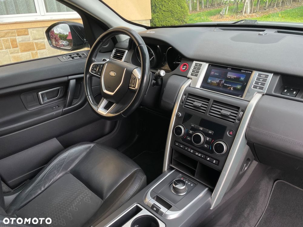 Land Rover Discovery Sport TD4 SE - 32