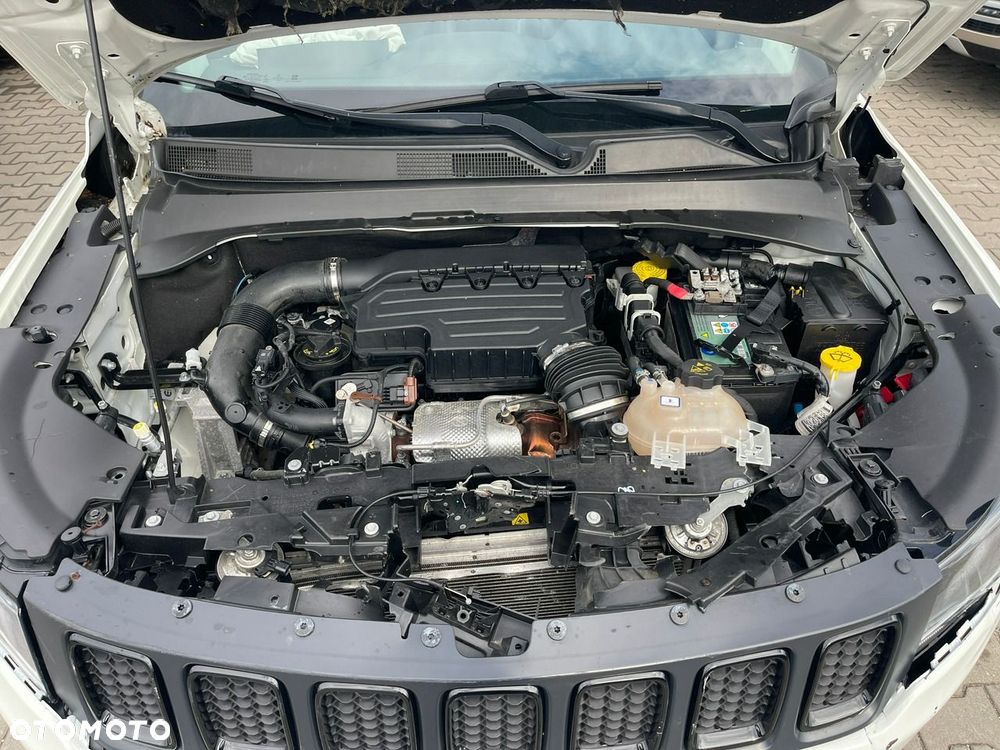 Jeep Compass 1.3 TMair Night Eagle FWD S&S DDCT - 11