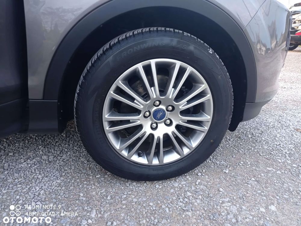 Ford Kuga 2.0 TDCi 2x4 Titanium - 18