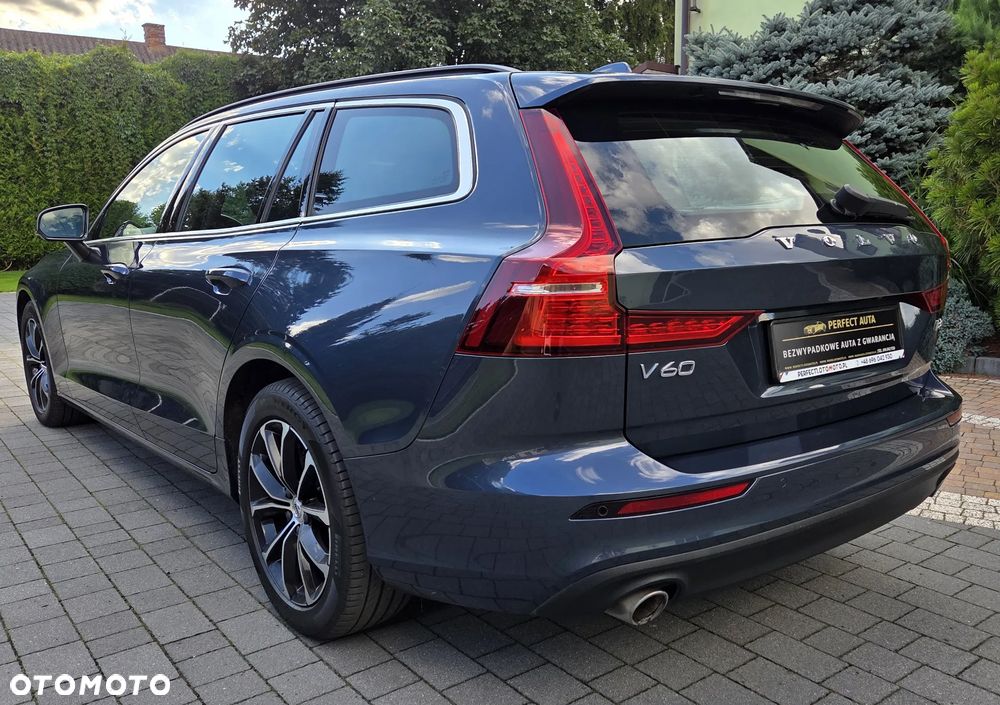 Volvo V60 B3 B DKG Momentum Pro - 19