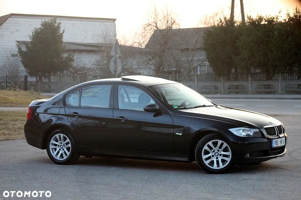BMW Seria 3 - 18
