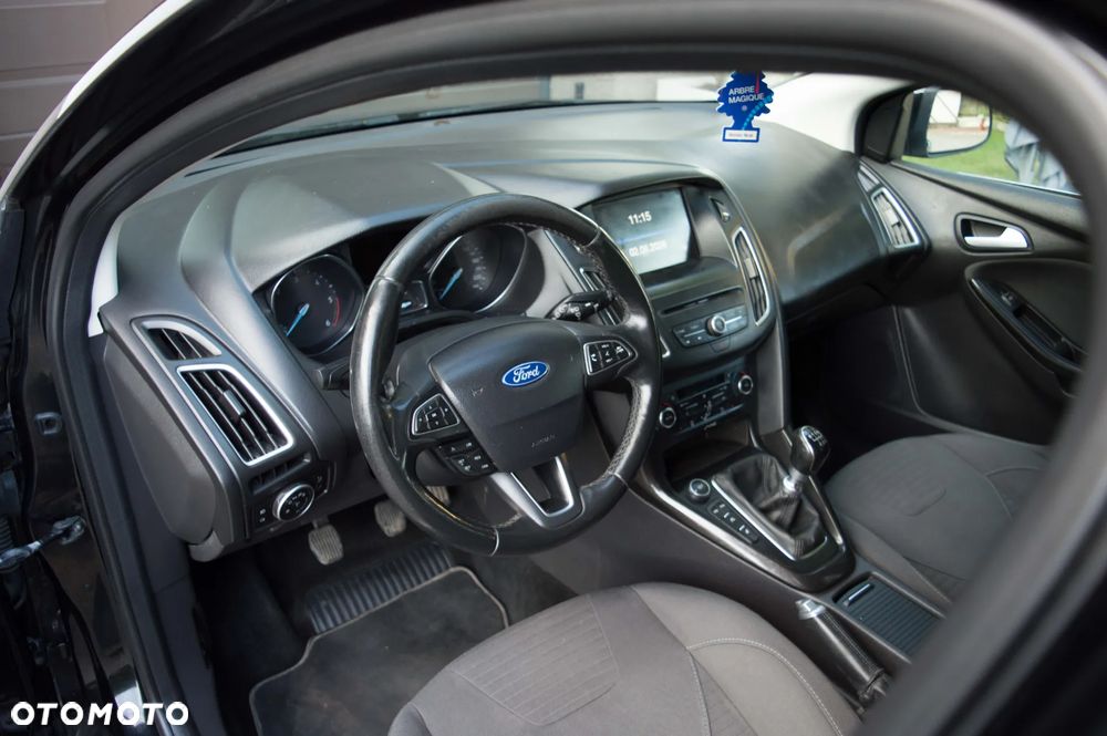 Ford Focus 1.6 TDCi DPF Start-Stopp-System Titanium - 15
