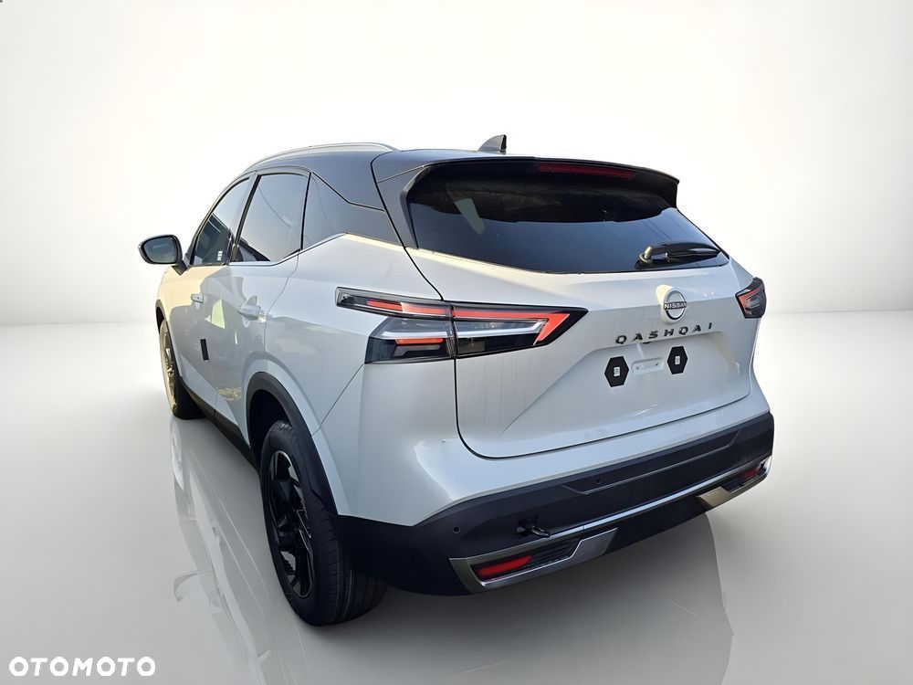 Nissan Qashqai 1.3 DIG-T MHEV N-Connecta Xtronic - 8