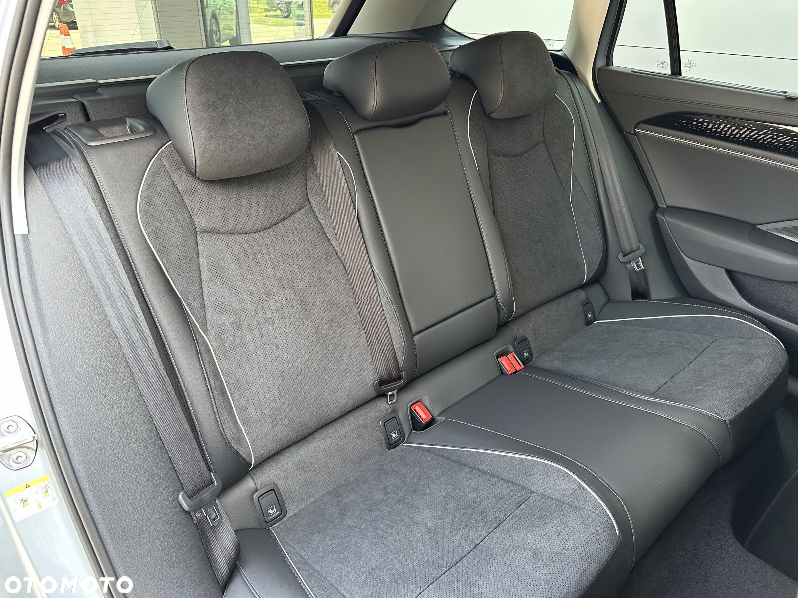Volkswagen Passat - 23