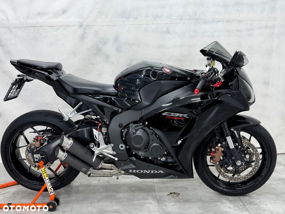 Honda CBR - 15