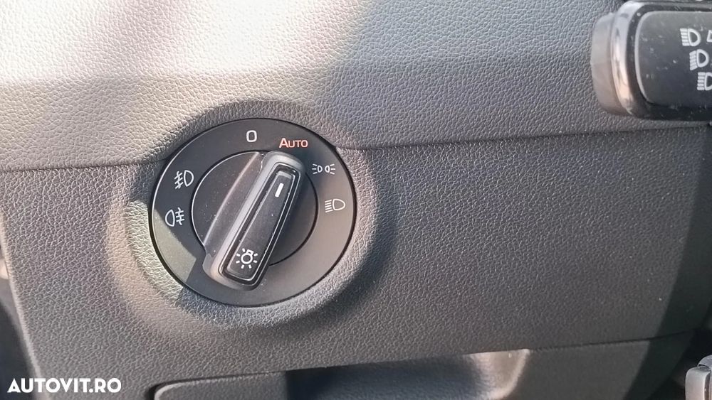 Skoda Octavia 2.0 TDI DSG Soleil - 11