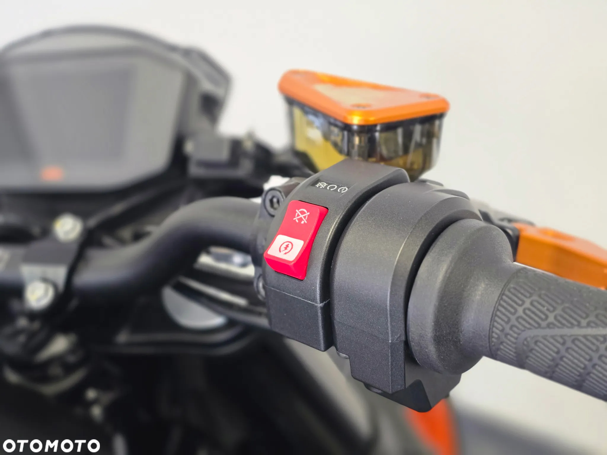 KTM Duke - 22